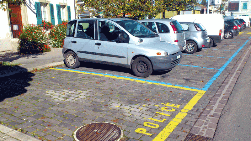 Le seul parking correct pour personnes handicapées àÉpalinges est maintenant réservé au seul usage de la police